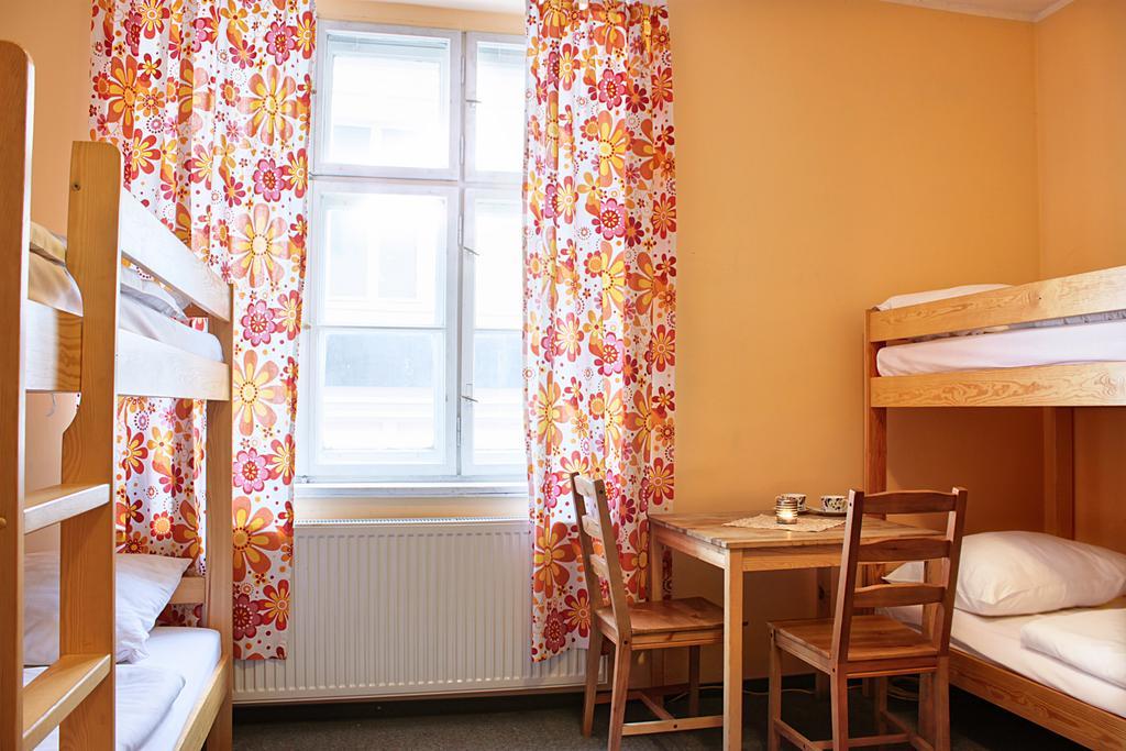 פוזנן Frolic Goats Hostel מראה חיצוני תמונה