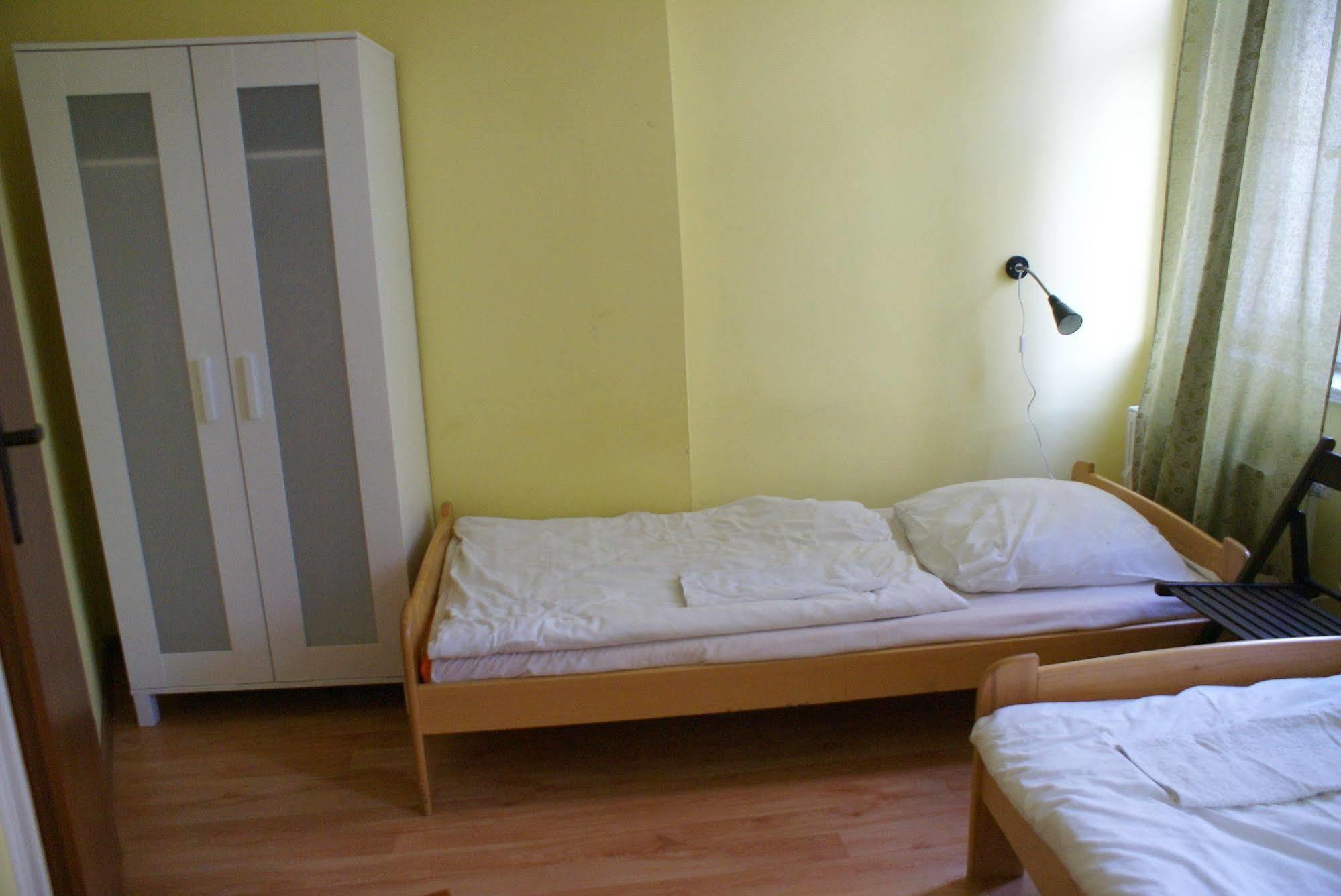 פוזנן Frolic Goats Hostel מראה חיצוני תמונה