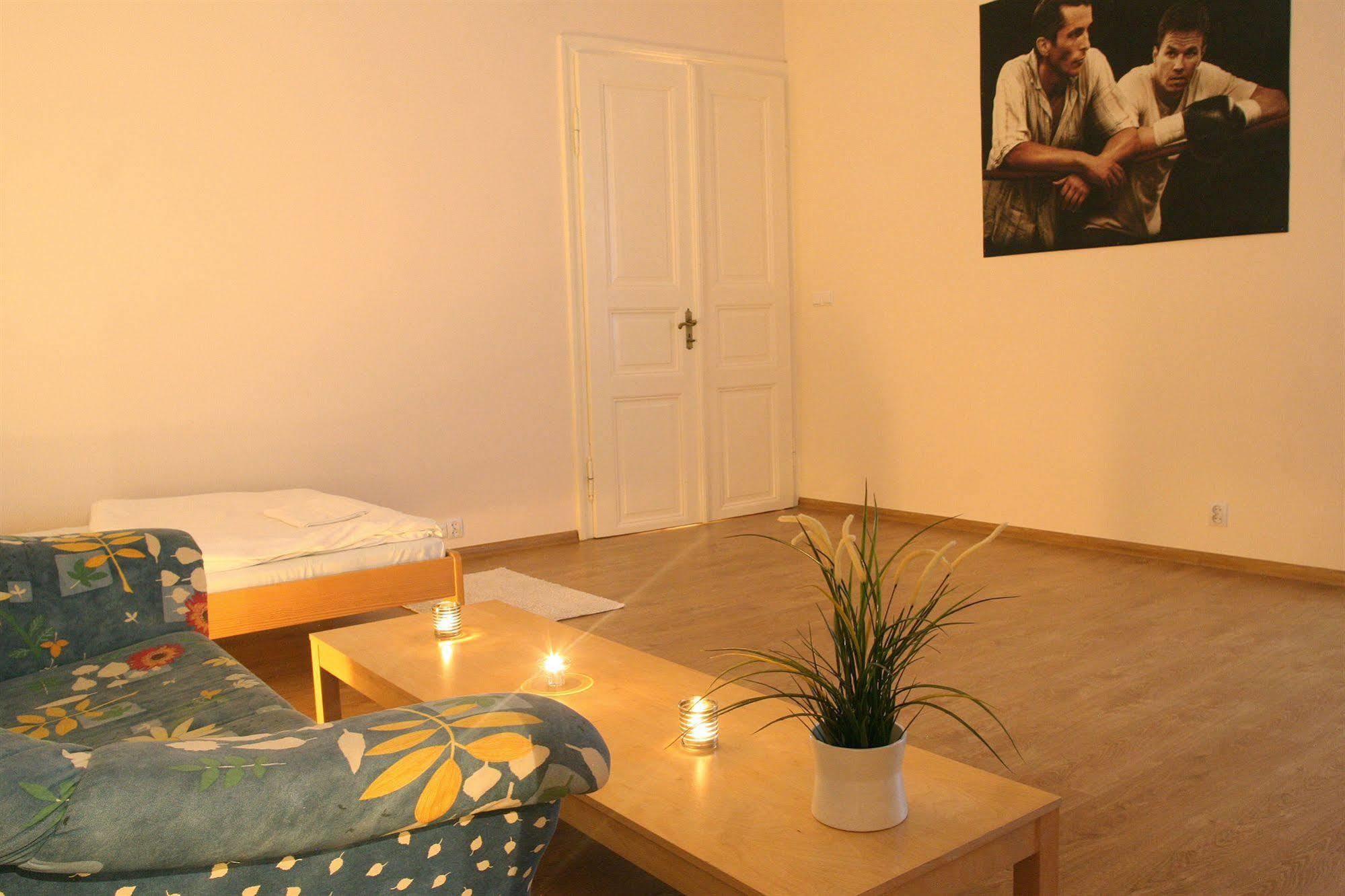 פוזנן Frolic Goats Hostel מראה חיצוני תמונה