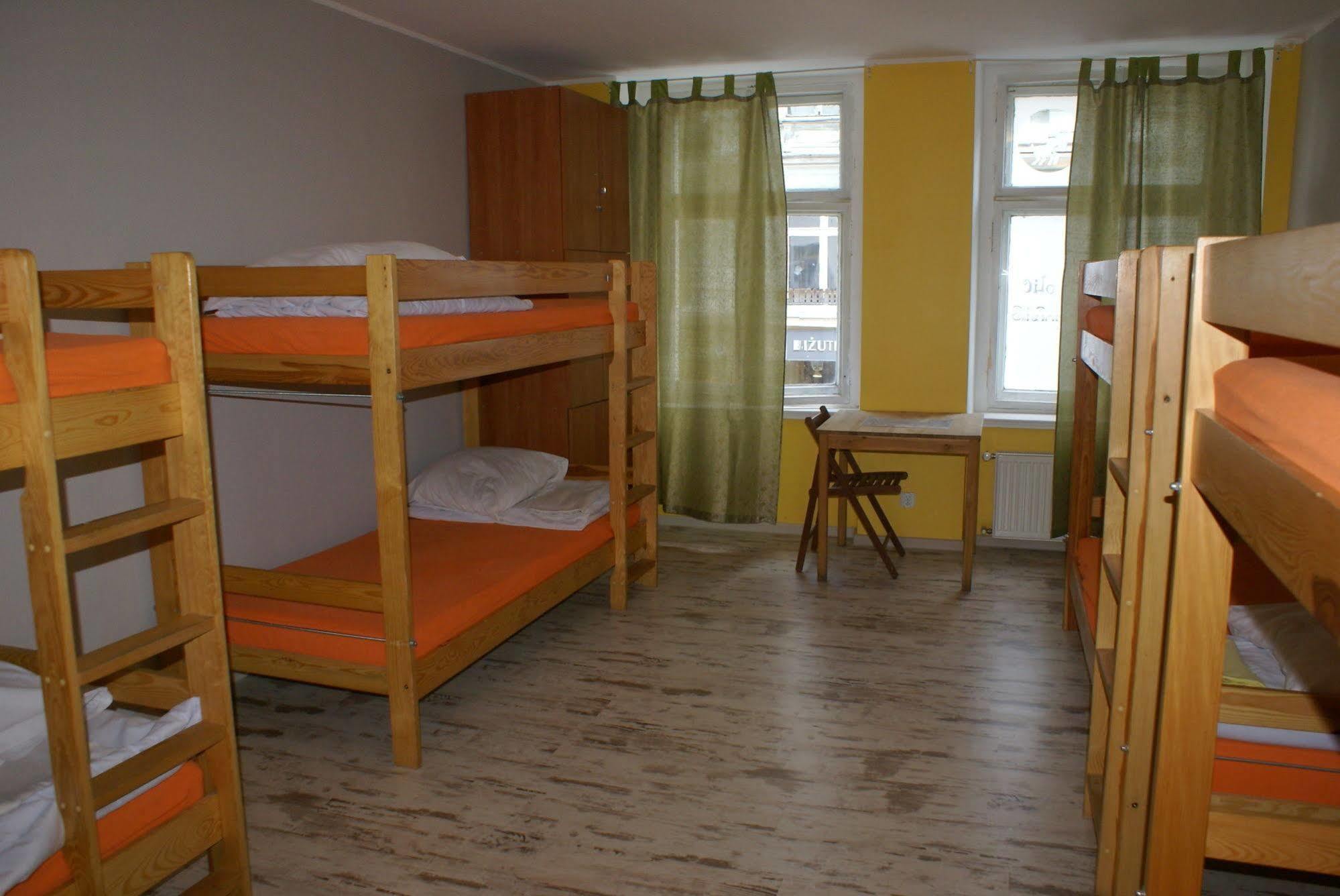 פוזנן Frolic Goats Hostel מראה חיצוני תמונה