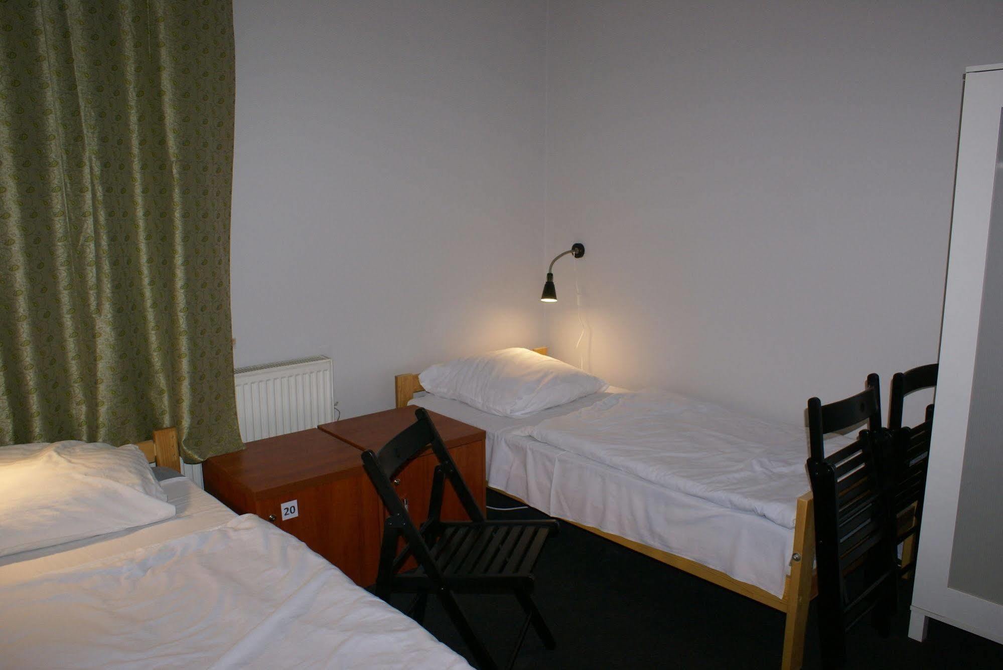 פוזנן Frolic Goats Hostel מראה חיצוני תמונה